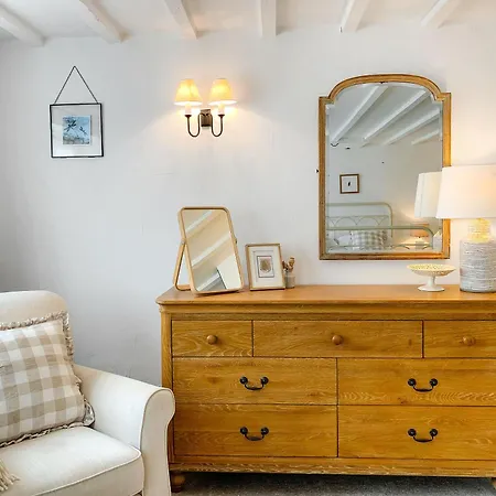 Corn Stook - 16867 * Sawdon