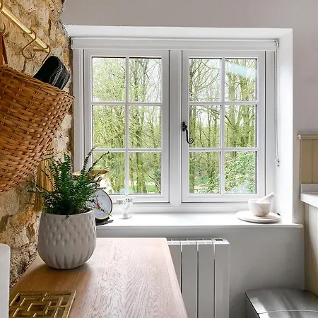 Corn Stook - 16867 Sawdon